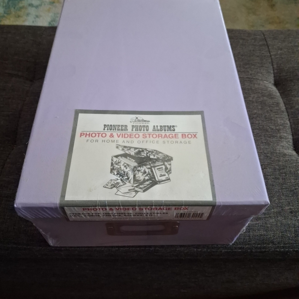 PIONEER Purple Photo & Video Storage Box
